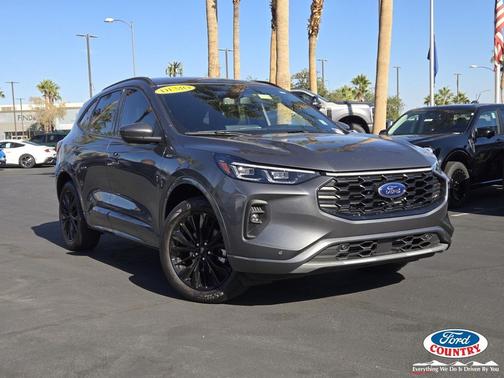 2025 Ford Escape ST-Line Elite
