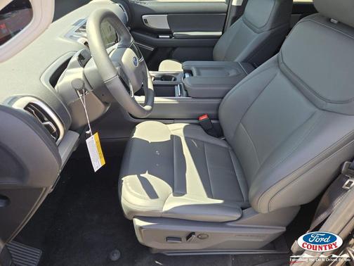 Agate Black Metallic 2026 Ford Expedition Active