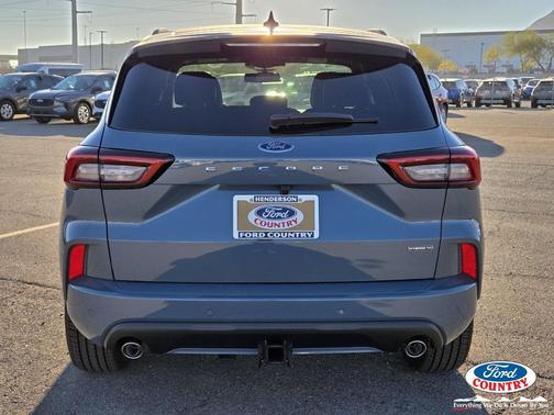 2026 Ford Escape ST-Line Elite