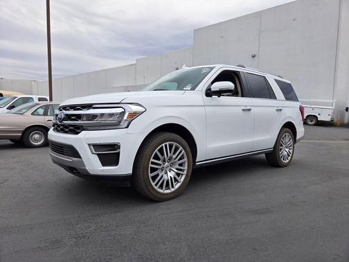 Oxford White 2023 Ford Expedition Limited