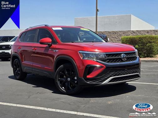 Kings Red Metallic 2022 Volkswagen Taos 1.5T SE