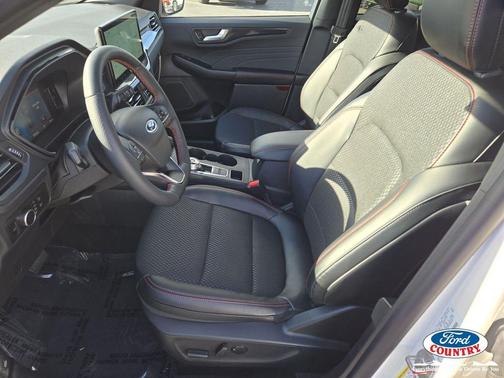 Star White Metallic Tri-Coat 2026 Ford Escape ST-Line