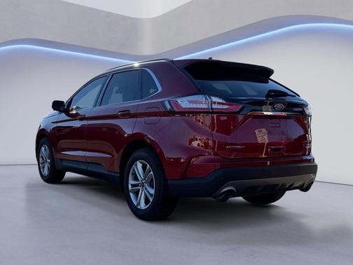 Rapid Red Metallic Tinted Clearcoat 2020 Ford Edge SEL