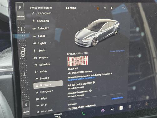2022 Tesla Model S Plaid