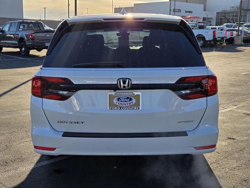 2024 Honda Odyssey Sport