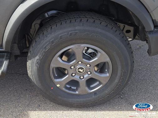 Carbonized Gray Metallic 2026 Ford Bronco Big Bend