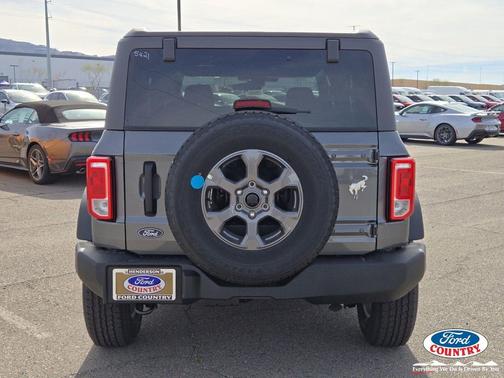 Carbonized Gray Metallic 2026 Ford Bronco Big Bend