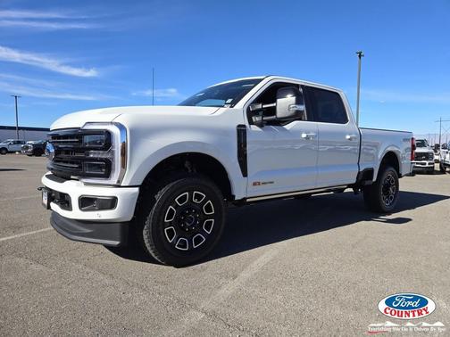 2026 Ford F-250 Platinum