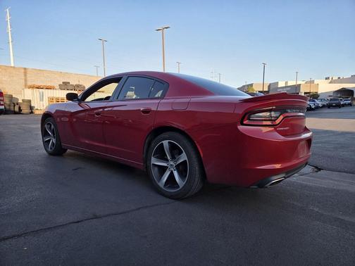 2017 Dodge Charger SE