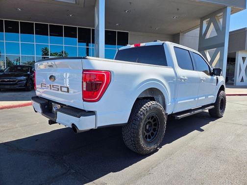 Oxford White 2022 Ford F-150 XLT