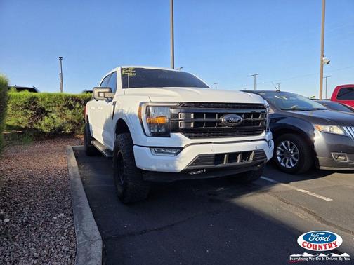 Oxford White 2022 Ford F-150 XLT