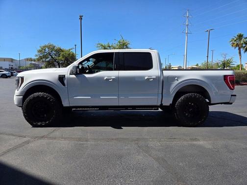 Oxford White 2022 Ford F-150 XLT