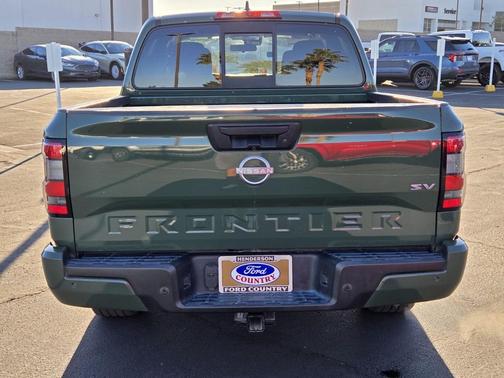 2022 Nissan Frontier SV