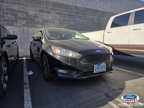Ruby Red Metallic Tinted Clearcoat 2016 Ford Focus SE