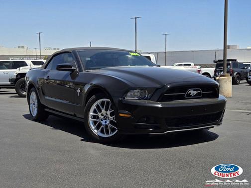 Black 2013 Ford Mustang V6 Premium