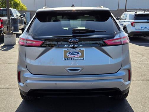 Iconic Silver Metallic 2023 Ford Edge ST Line