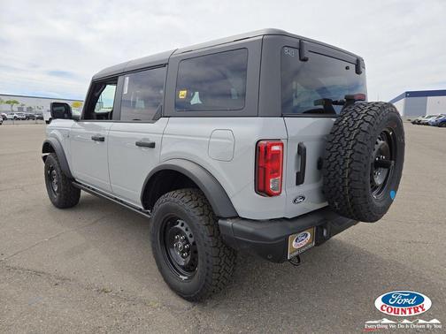 Avalanche Gray 2026 Ford Bronco Big Bend