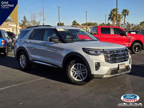 2025 Ford Explorer Active