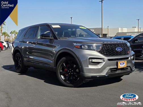 2022 Ford Explorer ST
