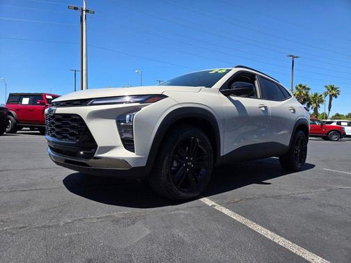 White Sands 2026 Chevrolet Trax FWD ACTIV