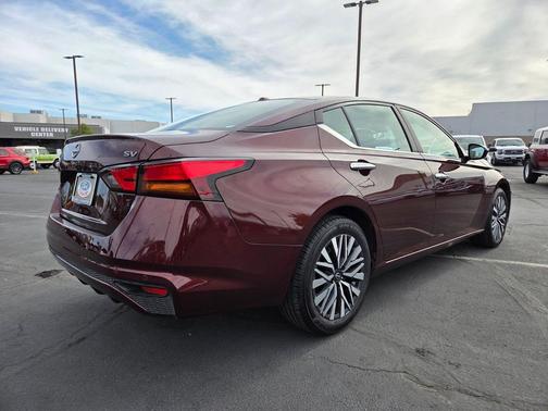 Garnet Pearl Metallic 2024 Nissan Altima 2.5 SV