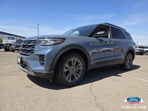 Vapor Blue Metallic 2026 Ford Explorer Active w/200A Pkg