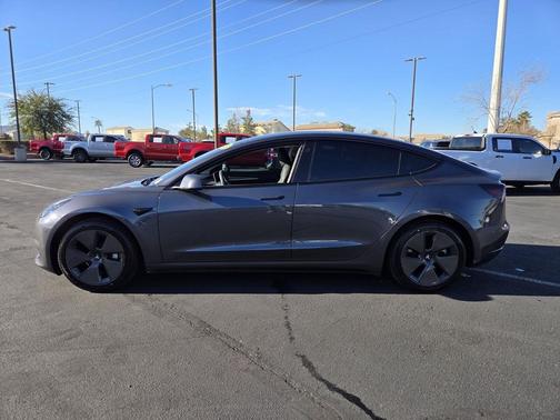 2023 Tesla Model 3 Standard Range