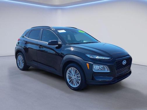 2021 Hyundai KONA SEL
