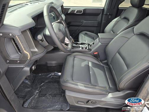 Carbonized Gray Metallic 2026 Ford Bronco Badlands