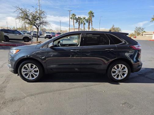 2023 Ford Edge Titanium