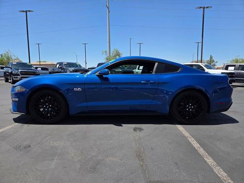Lightning Blue Metallic 2018 Ford Mustang GT Premium