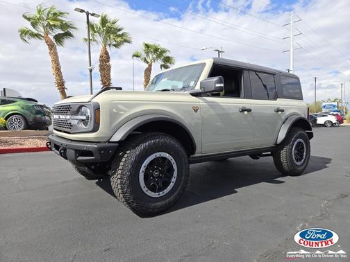 2025 Ford Bronco Badlands
