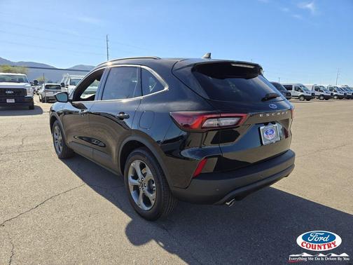 agate black metallic 2026 Ford Escape ST-Line