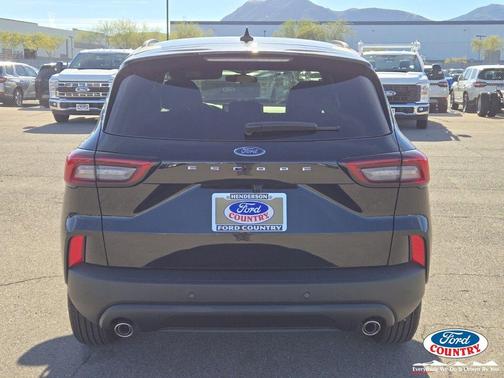 agate black metallic 2026 Ford Escape ST-Line