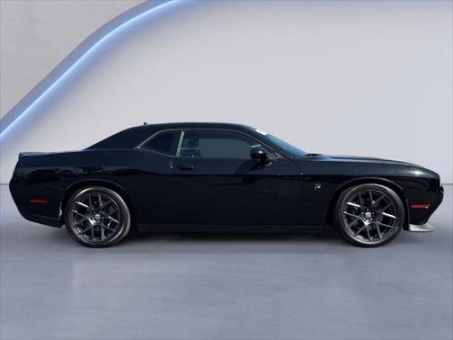 2016 Dodge Challenger R/T Scat Pack