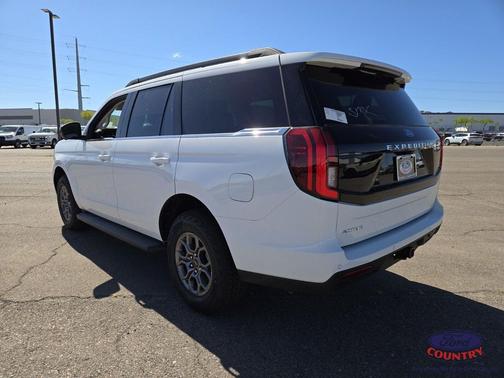 Oxford White 2026 Ford Expedition Active