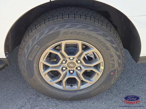 Oxford White 2026 Ford Expedition Active