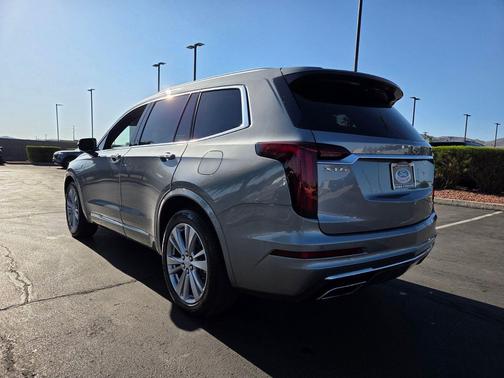 Argent Silver Metallic 2023 Cadillac XT6 Premium Luxury FWD