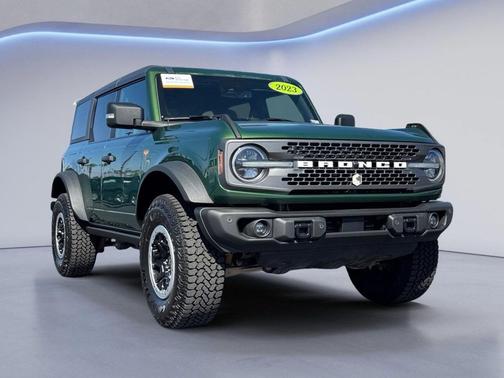 2023 Ford Bronco Badlands