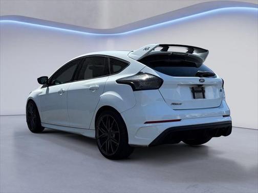 2017 Ford Focus RS Base