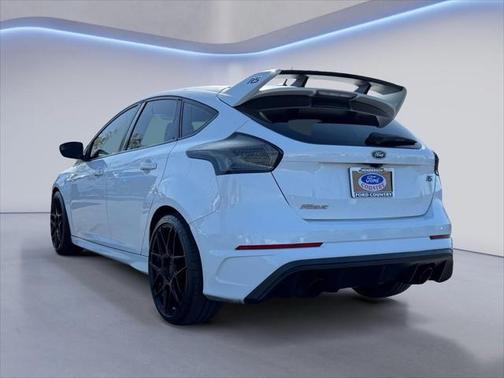 2017 Ford Focus RS Base