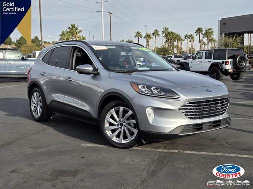 2022 Ford Escape Titanium