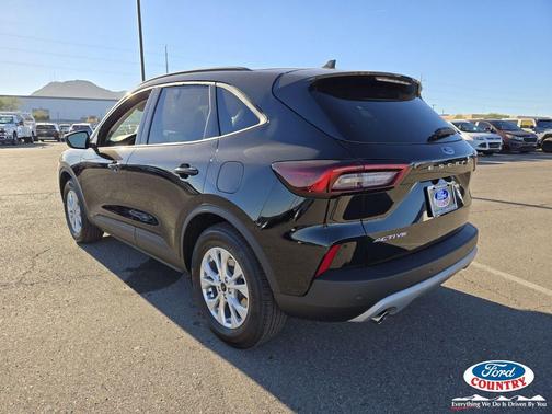 agate black metallic 2026 Ford Escape Active