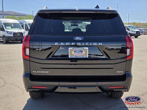 Agate Black Metallic 2027 Ford Expedition Max Platinum