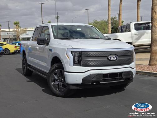 2025 Ford F-150 Lightning Flash