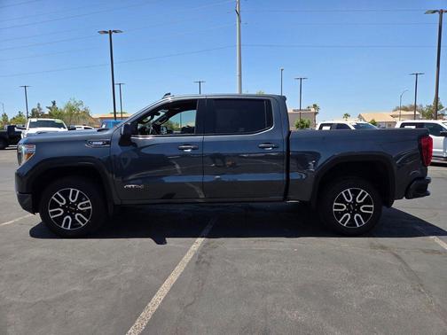 Dark Sky Metallic 2021 GMC Sierra 1500 AT4