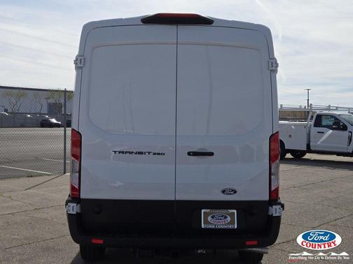 Oxford White 2026 Ford Transit-250 Base