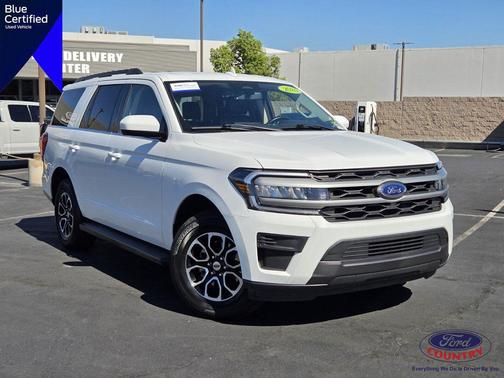 Oxford White 2024 Ford Expedition XLT