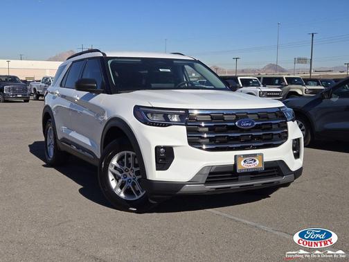 Star White Metallic Tri-Coat 2026 Ford Explorer Active