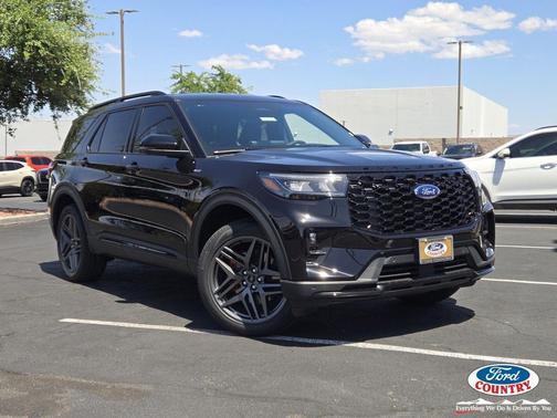 Agate Black Metallic 2026 Ford Explorer ST-Line